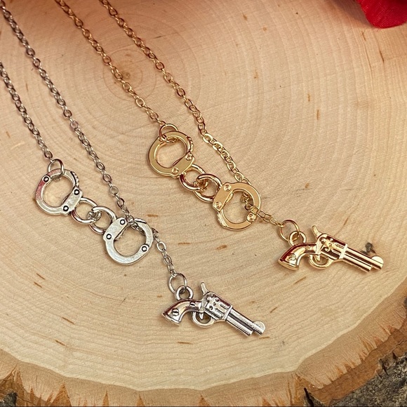 Handcuff and Gun Pendant Y-Necklace - Picture 6 of 13
